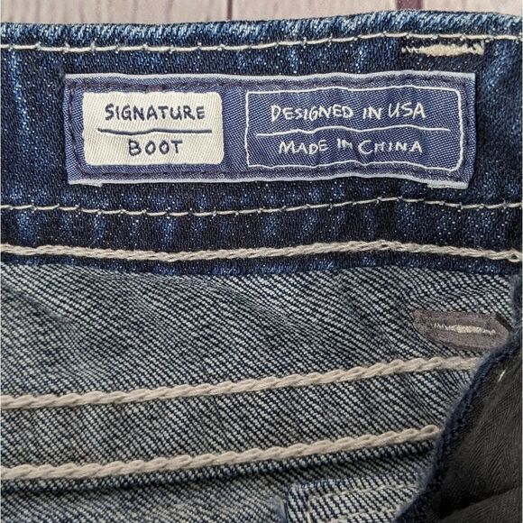 NWT Miss Me Center Stage Super Short Cutoff Jean Shorts - Size 24 - Picture 8 of 13